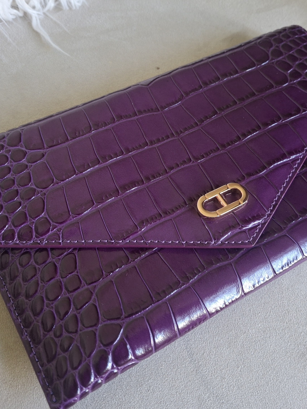 Dee Ocleppo Kerry Washington Purple Purse Crocodile Leather Designer Clutch LN